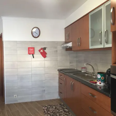 Holidays Vista Mar * Nazaré